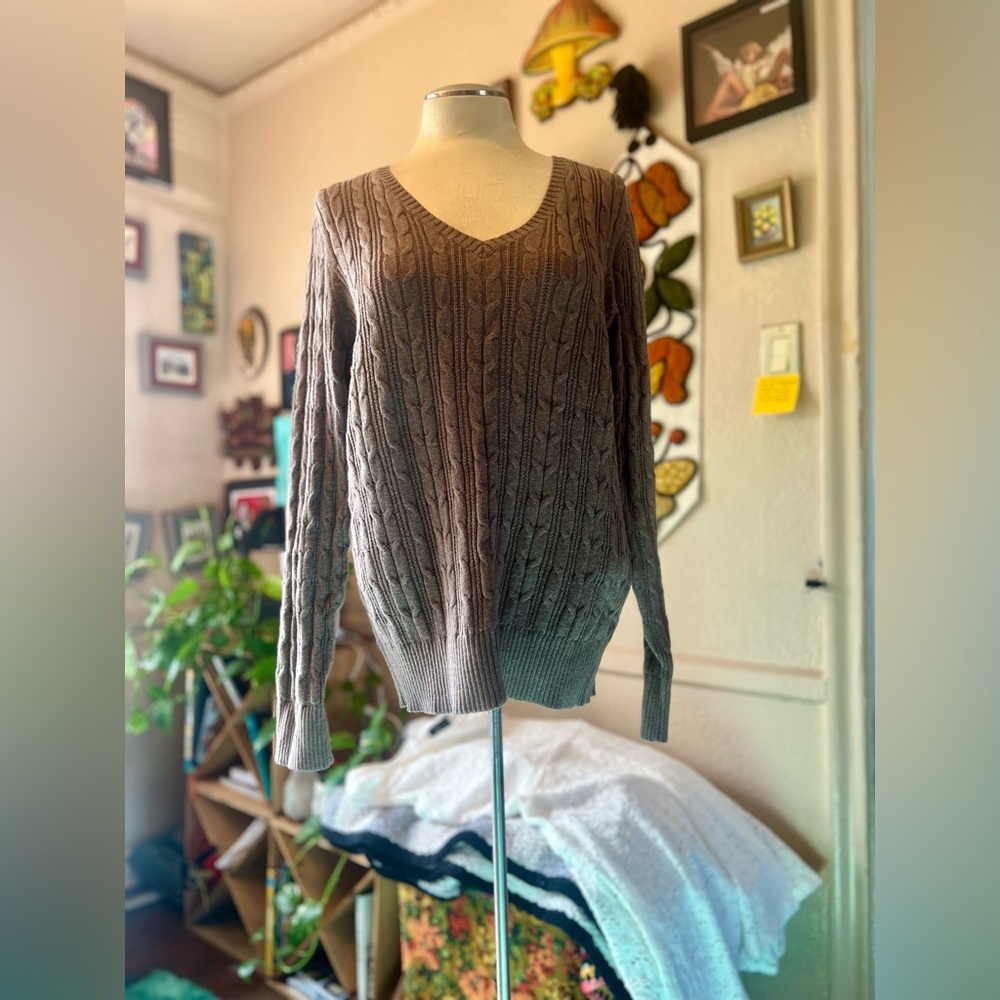 Women’s St. John’s Bay Knitted Sweater, XL